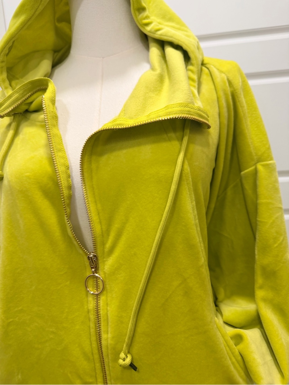 Truth by Republic Chartreuse Green Velour Hoodie & Wide-Leg Pants Set - Picture 5 of 6